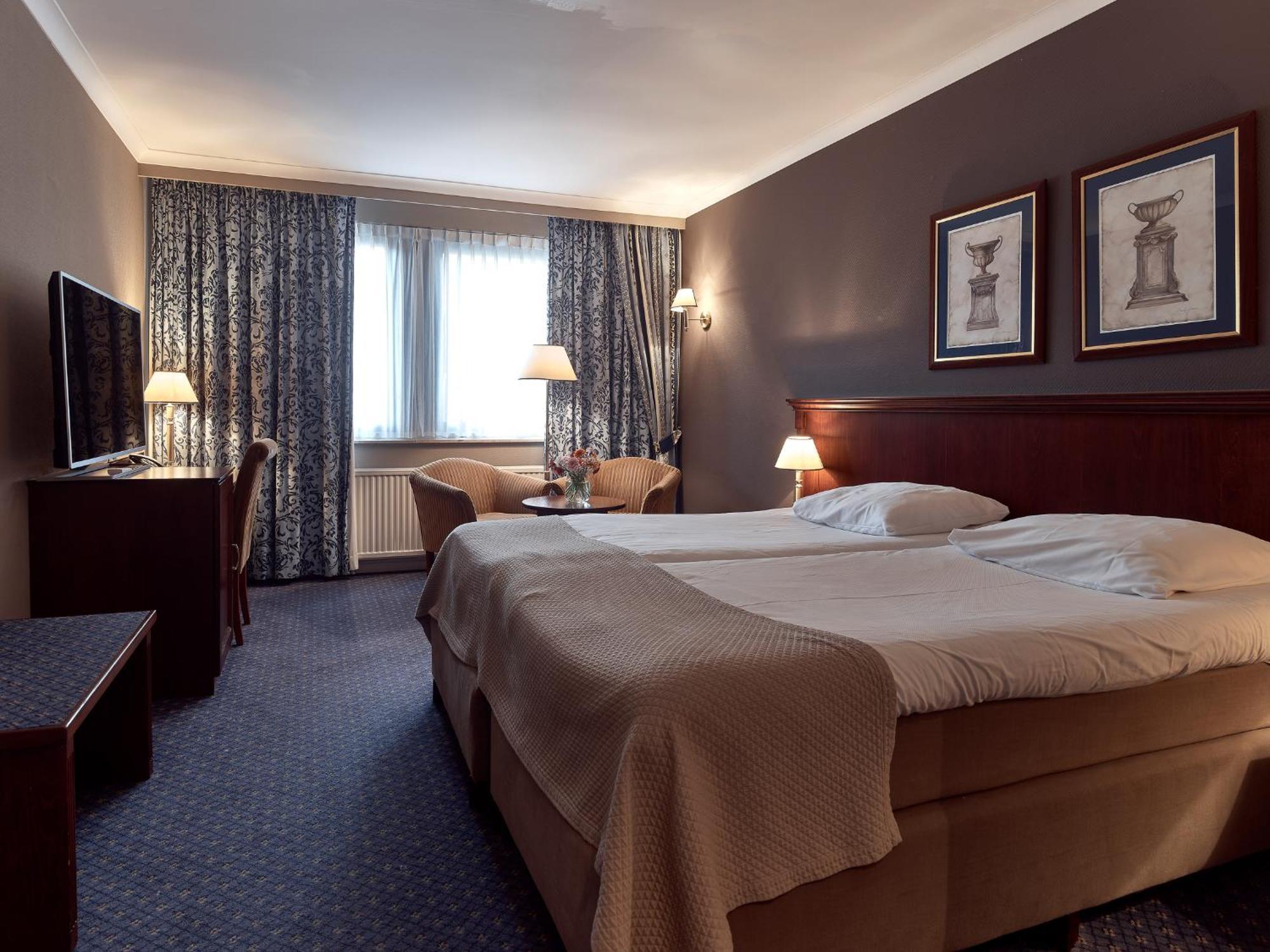 Good Seasons Hotel Den Bosch Ден Бош Экстерьер фото
