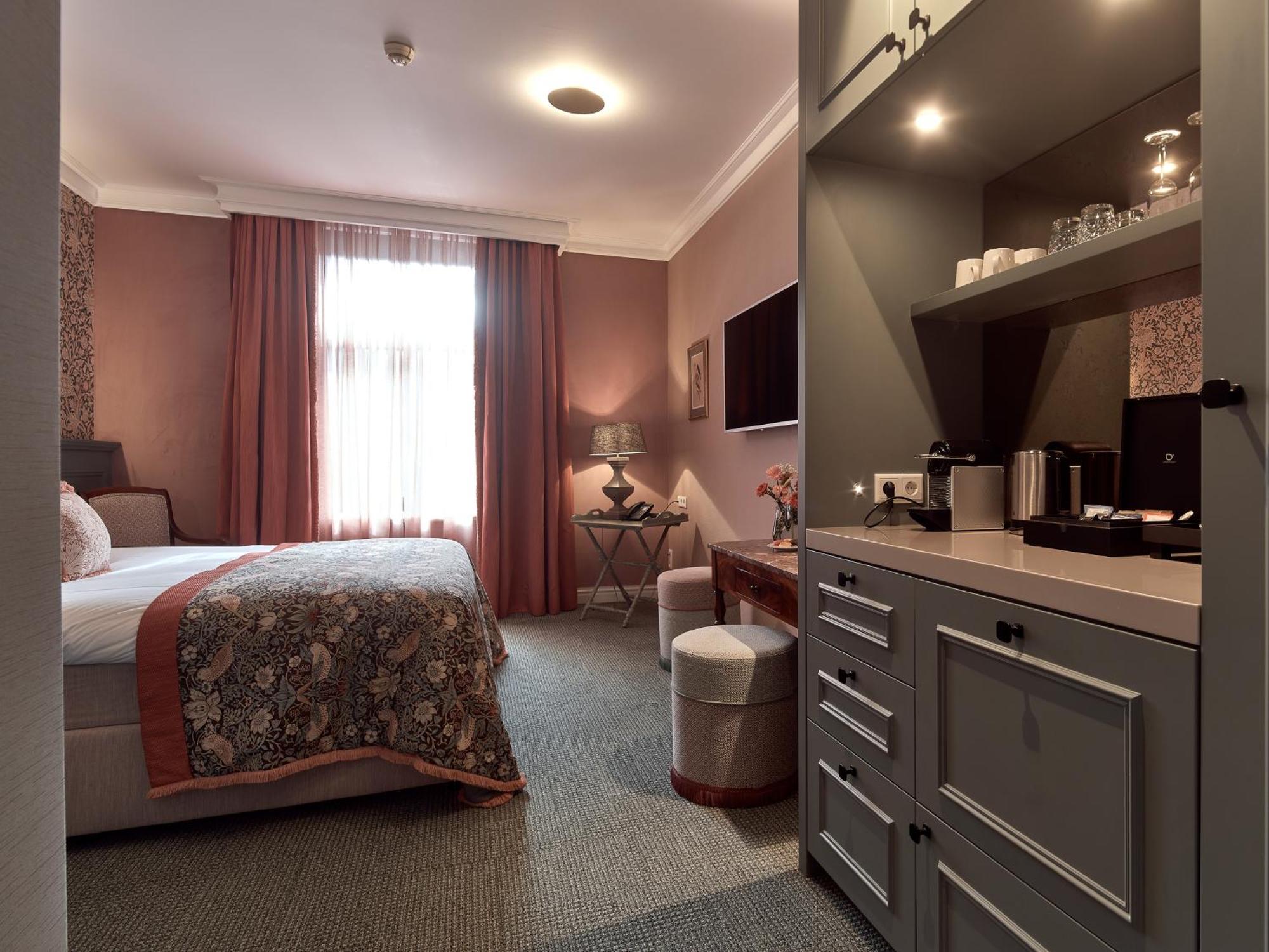 Good Seasons Hotel Den Bosch Ден Бош Экстерьер фото